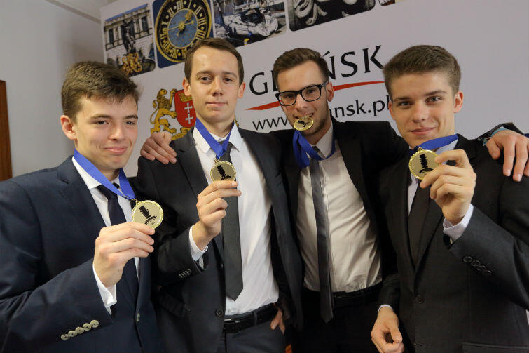 To oni są najlepsi w Polsce w debacie oksfordzkiej. Od lewej: Rafał Zboina, Jakub Winiecki, Dawid Imach i Mikołaj Magnuszewski.