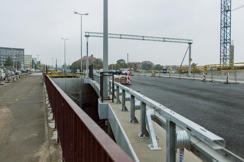 Wiadukt północny na al. Armii Krajowej - już wkrótce przejezdny