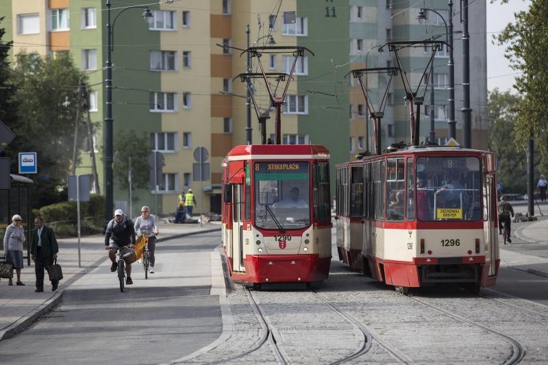 Nowe torowisko na Przeróbce wyremontowane w ramach Gdańskiego Projektu Komunikacji Miejskiej (Etap IIIC). Nz. tzw. przystanek wiedeński