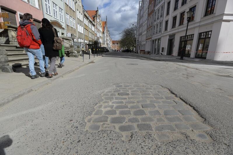 Ulica Św. Ducha doczeka się modernizacji. Na jezdnię powróci bruk