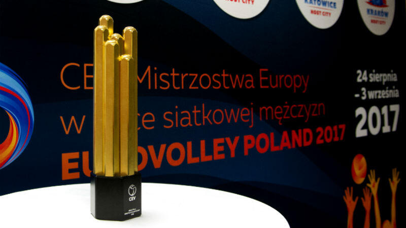 Nagrodą za zdobycie mistrzostwa Europy w siatkówce będą złote medale i taki oto puchar