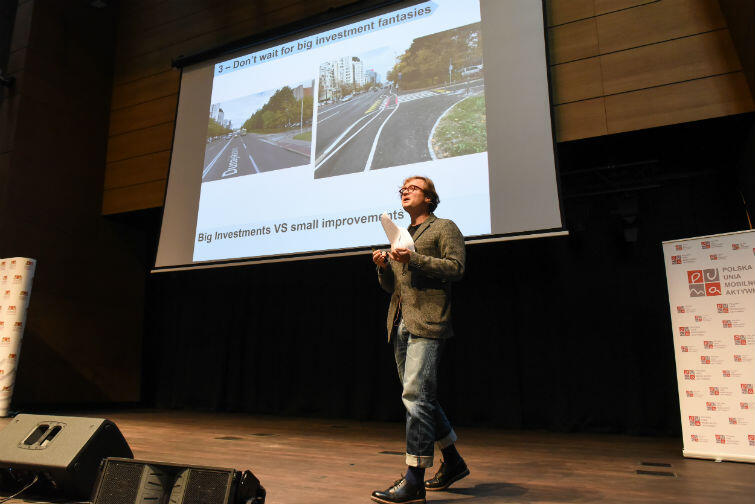 Blaž Lokar ze Słowenii, aktywista organizacji ZaMestoPoDveh