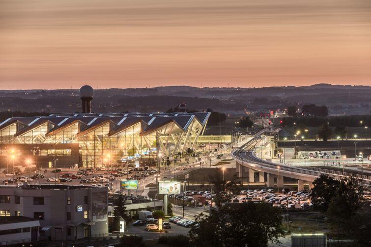 Port Lotniczy im. Lecha Wałęsy w Gdańsku od początku roku obsłużył ponad 3,5 mln pasażerów