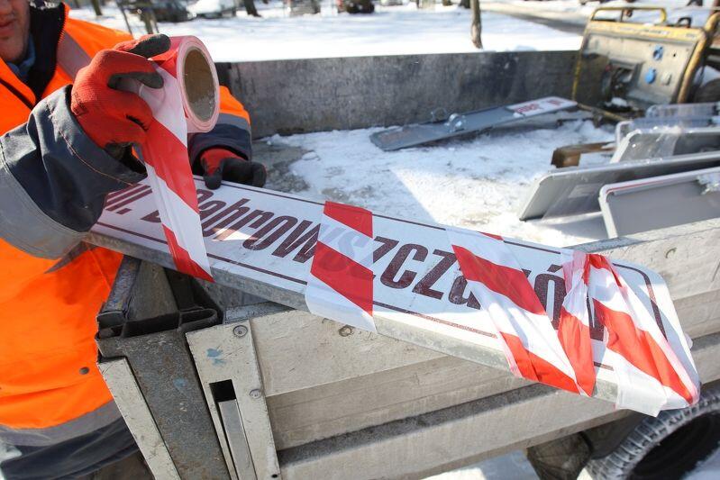 Czy należy wstydzić się Dąbrowszczaków? Prawica mówi, że tak; lewica, że byli to bohaterowie. Wojska Dąbrowskiego to ochotnicze oddziały polskie uczestniczące w wojnie domowej w Hiszpanii w latach 1936–1939 przeciw dyktaturze generała Franco