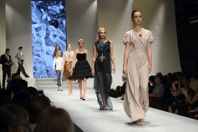 Teatr Szekspirowski zamienił się w miejsce pokazu mody Amber Look 2018