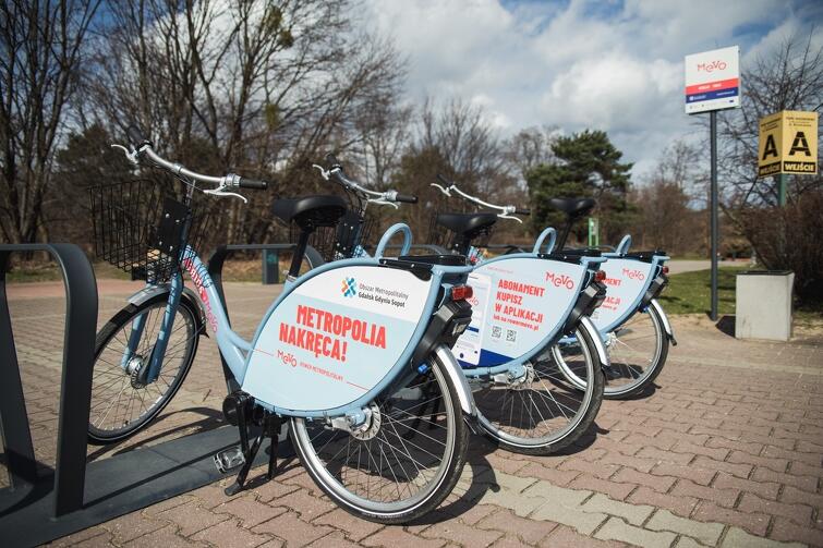 Operator firma Nextbike uruchomiła dodatkowe ekipy serwisowe do ładownia akumulatorów w rowerach