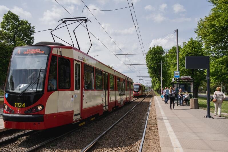 Gdański tramwaj przy Wielkiej Alei