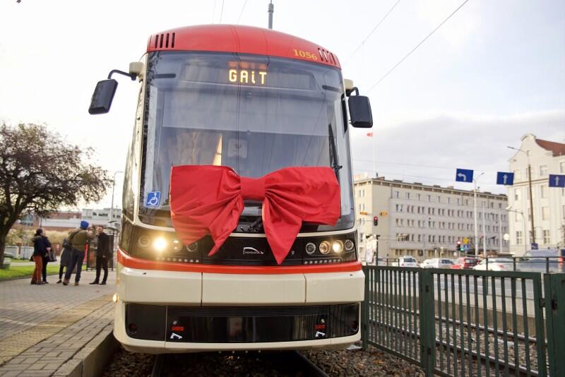 Nowe dwa tramwaje PESA Jazz już wożą pasażerów. Całość zamówienia to 30 pojazdów