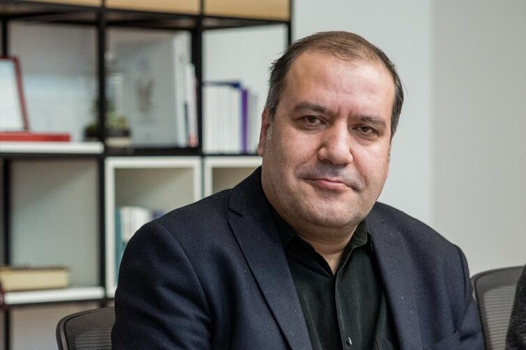Khairullo Mirsaidov to uznany i szanowany dziennikarz śledczy z Tadżykistanu
