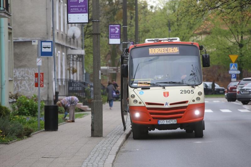 Minibus linii 100
