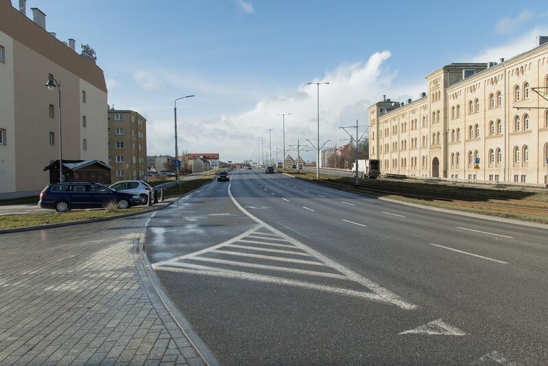 Skrzyżowanie Podwala Przedmiejskiego z ul. Łąkową