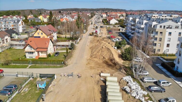 Na ul. Koziorożca trwa budowa kanalizacji deszczowej w rejonie skrzyżowania ul. Junony i ul. Koziorożca