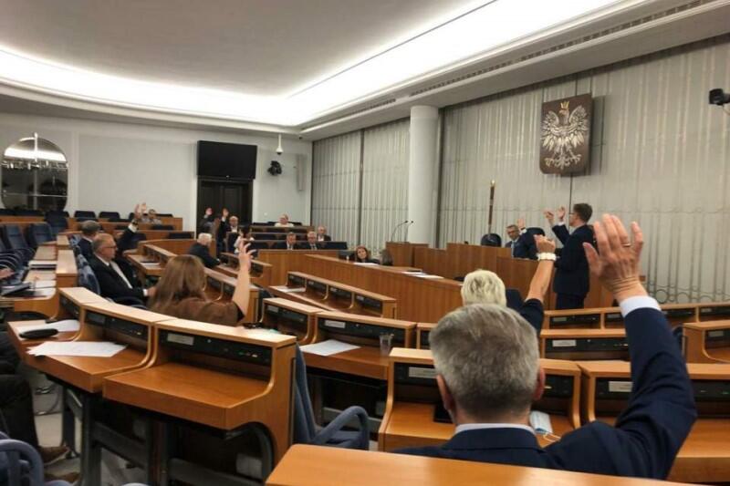 Świetny wynik pierwszego głosowania w Senacie RP nad projektem ustawy metropolitalnej dla województwa pomorskiego: 24 głosy ZA, zero PRZECIW, dwoje senatorów wstrzymało się