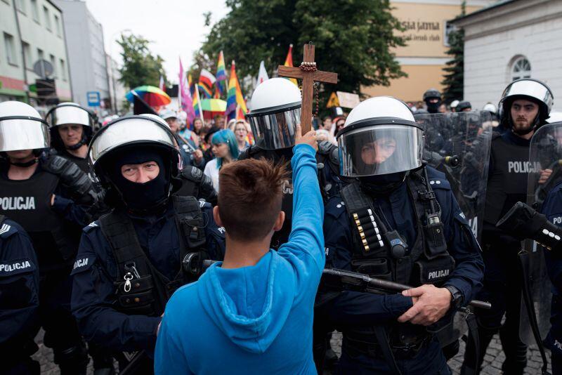 Protest przeciwko Marszowi Równości - nagroda w kategorii „fotografia spoza regionu”