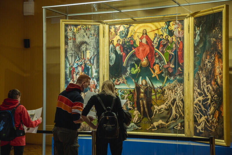 Oddział Sztuki Dawnej Muzeum Narodowego w Gdańsku zaprasza na nową wystawę, prezentuje również odświeżoną przestrzeń, w której można podziwiać słynny „Sąd Ostateczny” Hansa Memlinga
