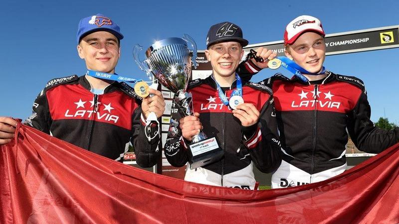 Zwycięska reprezentacja Łotwy