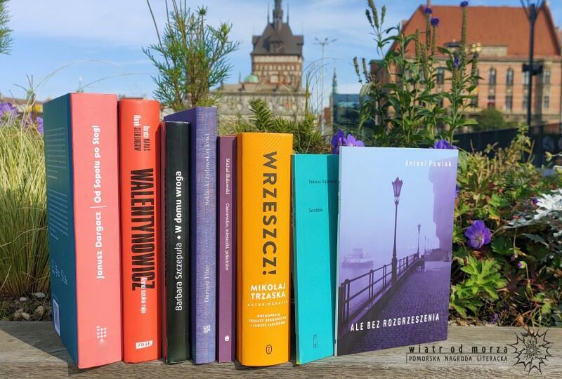 Oto książki nominowane do tegorocznej edycji literackiej nagrody Wiatr od morza (za rok 2020)