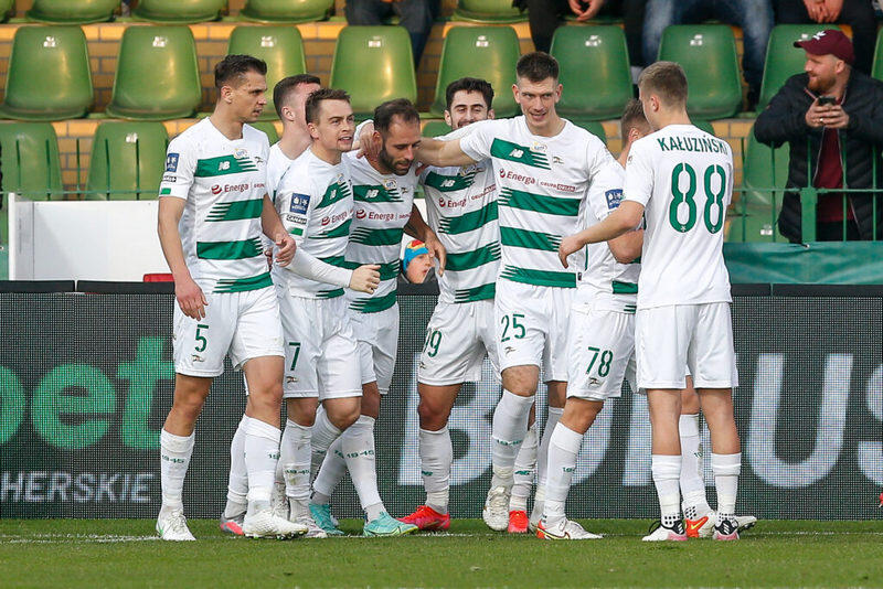 Lechia wygrała a gole zdobyła w doliczonym czasie