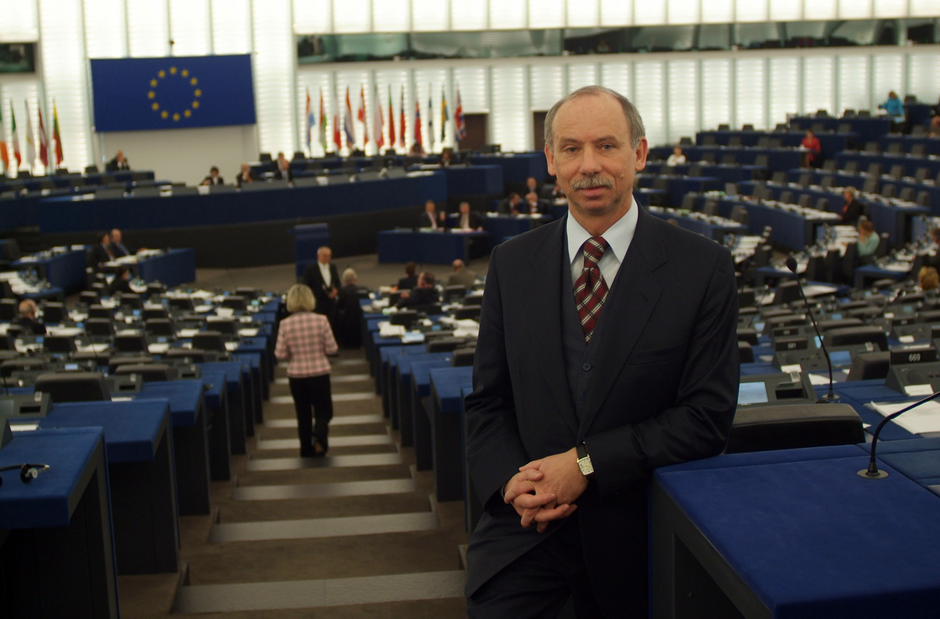 Pierwsze chwile w Europarlamencie; 2004