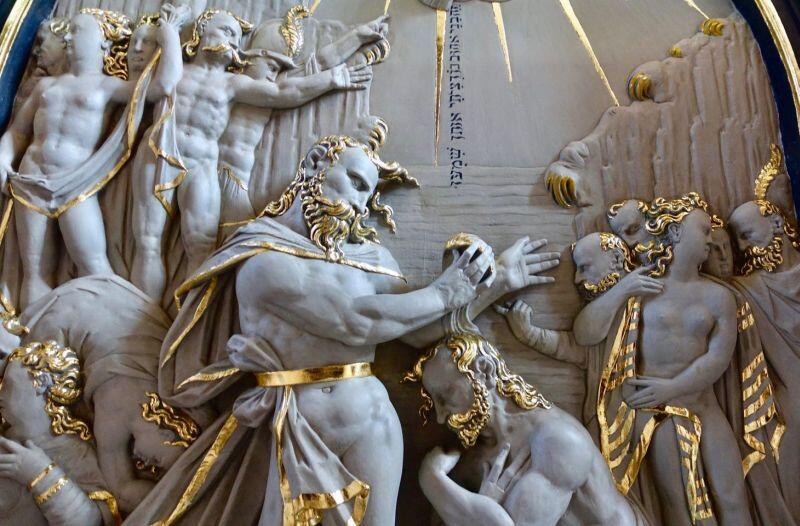 Kamienny ołtarz główny w kościele św. Jana w Gdańsku