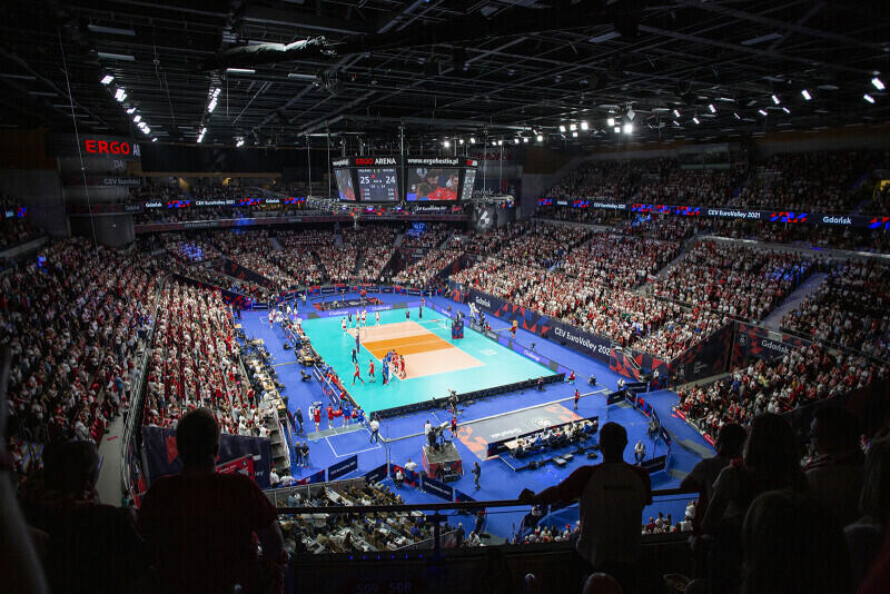 ERGO Arena została oddana do użytku w 2010 roku, na granicy Gdańska i Sopotu. To jeden z dwóch - obok stadionu Polsat Plus Arena Gdańsk - obiektów sportowych w naszej metropolii, które mają moc przyciągania wielkich imprez o międzynarodowym znaczeniu