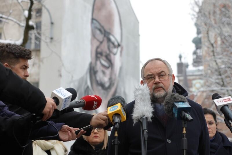 Poseł Piotr Adamowicz, starszy brat zamordowanego prezydenta Gdańska, zadeklarował, że będzie uczestniczył w procesie jako oskarżyciel posiłkowy