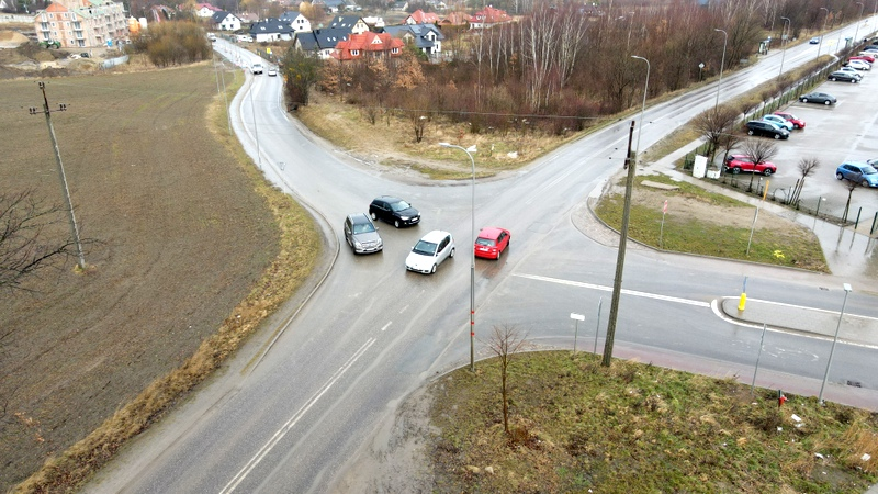 Na skrzyżowaniu ulic Starogardzkiej, Czerskiej i Niepołomickiej zbudowane zostanie rondo