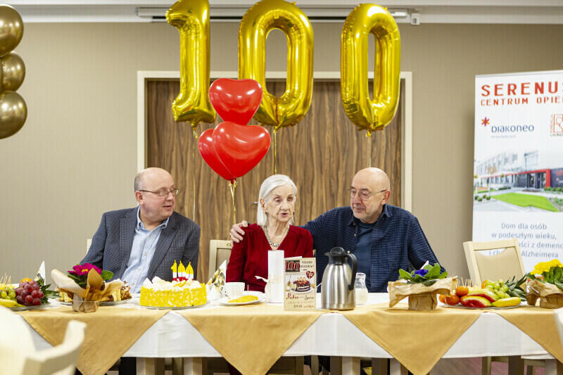 100 urodziny pani Ireny Rymkiewicz miały niezwykle odświętny i radosny charakter