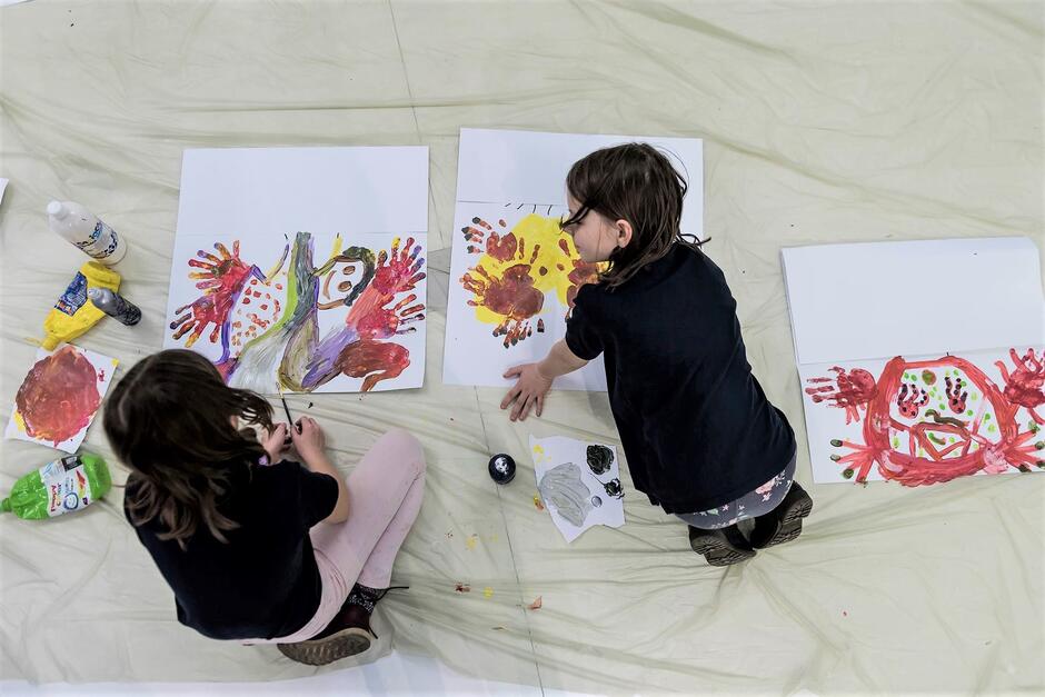 Bezpłatna świetlica dla dzieci z Ukrainy jest otwarta także w Centrum Sztuki Współczesnej Łaźnia 1