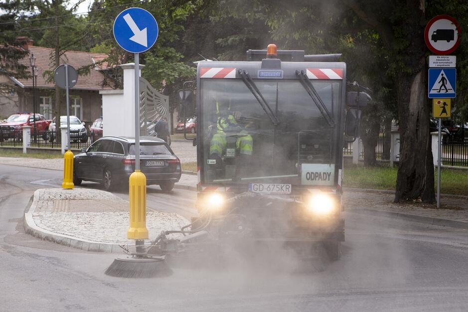 Wiosna za oknem, czas wysprzątać po zimie miasto