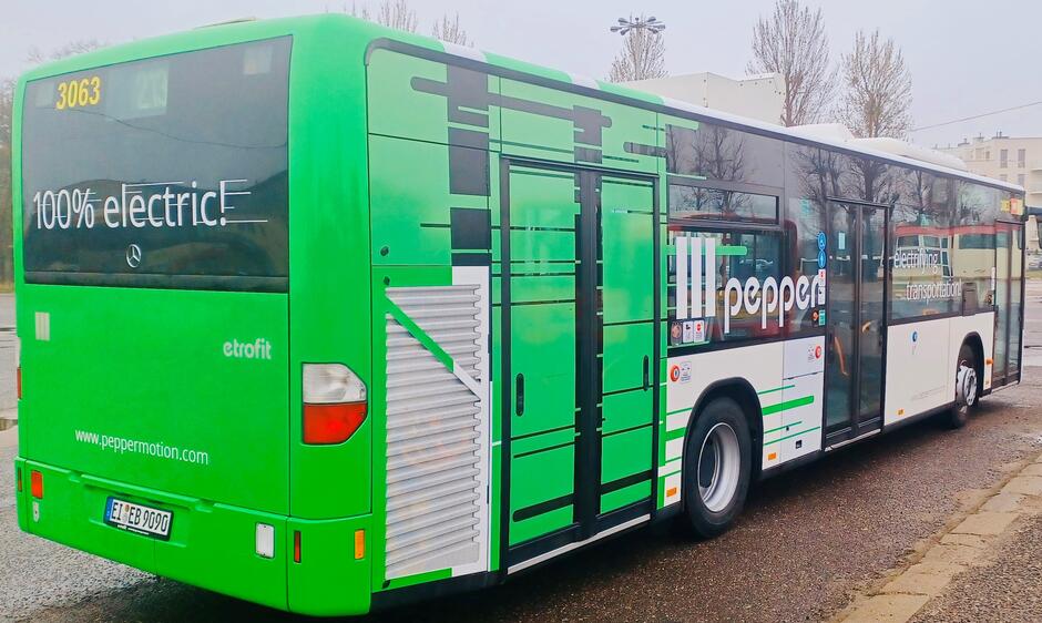 W Gdańskiej komunikacji miejskiej rozpoczęło się testowanie autobusu po e-konwersji, czyli przekształceniu autobusu z silnikiem spalinowym na pojazd elektryczny