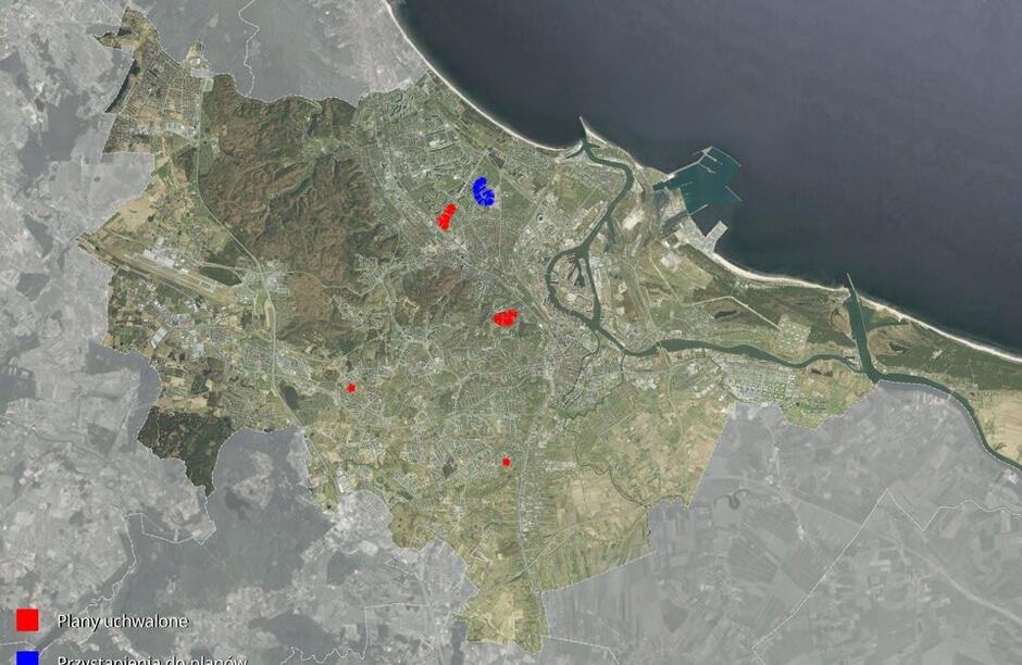 Uchwalone plany (na mapie zaznaczone na czerwono) zagospodarowania przestrzennego i przystąpienia do planów (zaznaczone na niebiesko) obejmują tereny na Aniołkach, Oruni Górnej, Jasieniu oraz w dzielnicy Zaspa-Młyniec