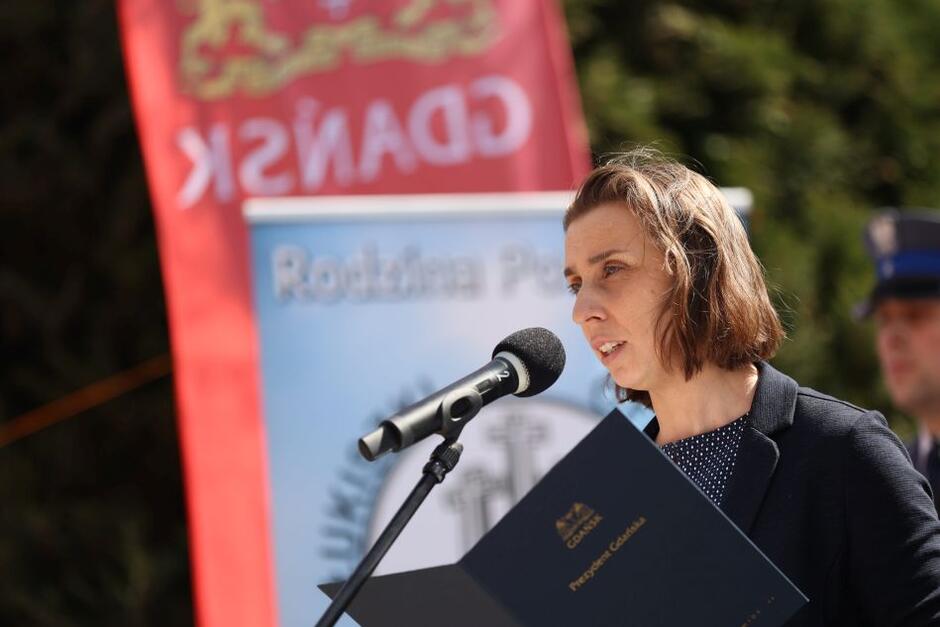 Monika Chabior, zastępczy prezydent Gdańska ds. rozwoju społecznego i równego traktowania podczas uroczystości ponarskich