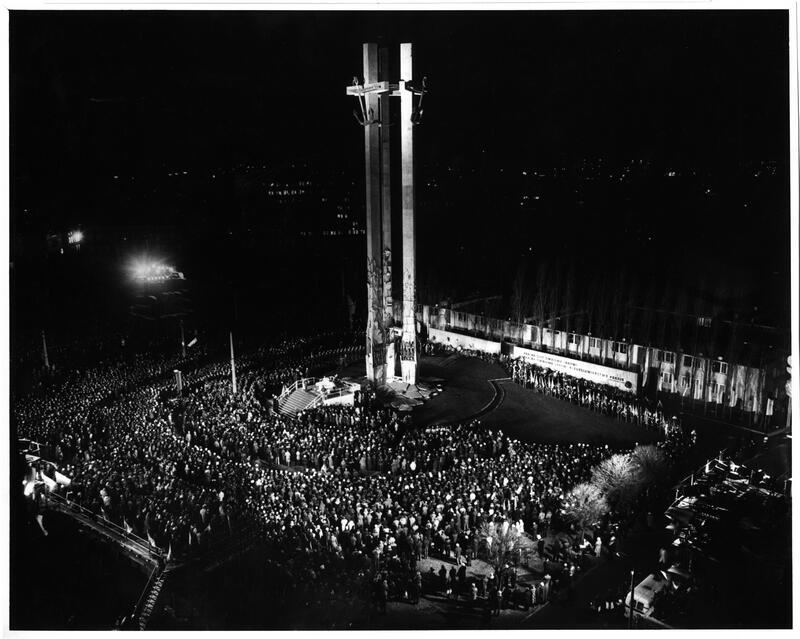 Uroczystość odsłonięcia Pomnika Poległych Stoczniowców - 16 grudnia 1980 r.