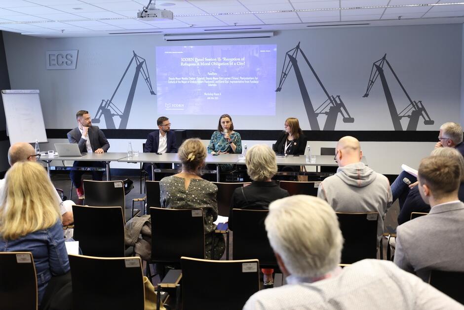 Panele tematyczne w ramach zjazdu ICORN odbywały się w gmachu Europejskiego Centrum Solidarności