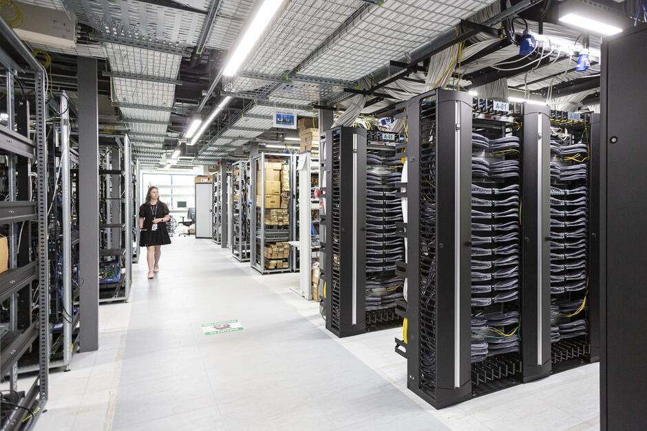 Wertykalizacja w megalabie - jeśli chodzi o laby oparte o płyty open chassis, w ilości systemów na metr kwadratowy Gdańsk jest nie do pobicia w całym Intelu 