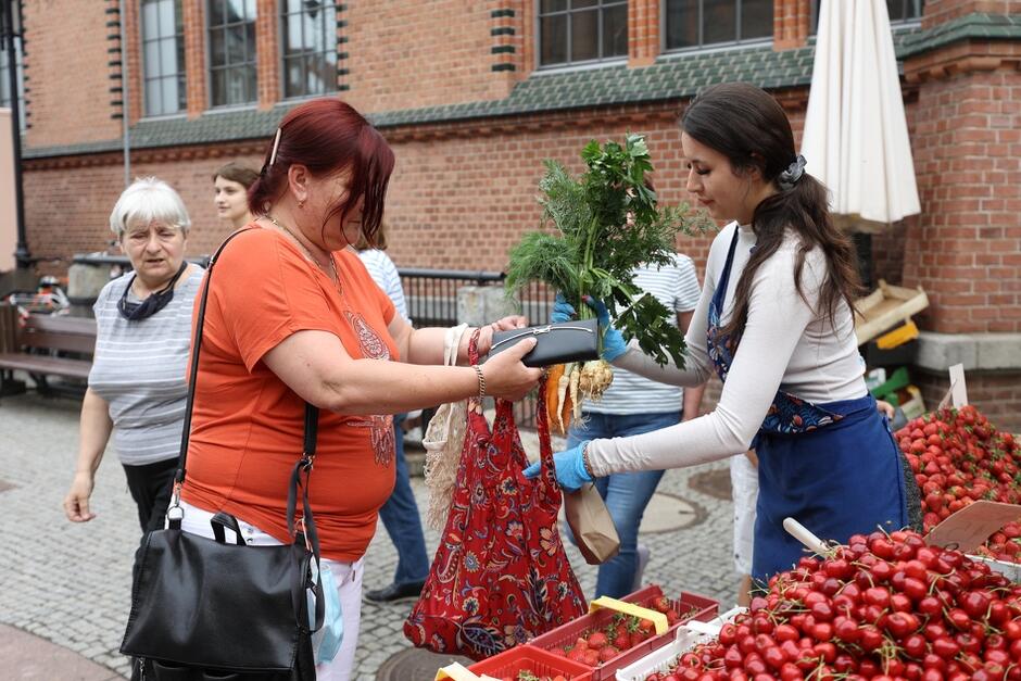 Świeże owoce i warzywa na Oruni będzie można kupić już 12 i 13 sierpnia