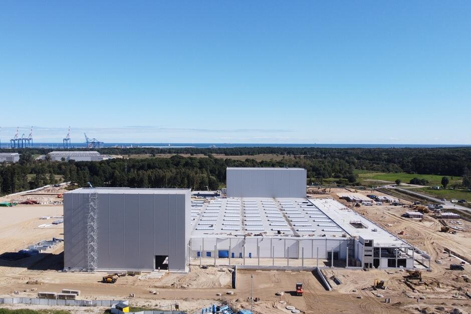 Budowa zakładu produkcyjnego firmy Northvolt w Gdańsku, wrzesień 2022