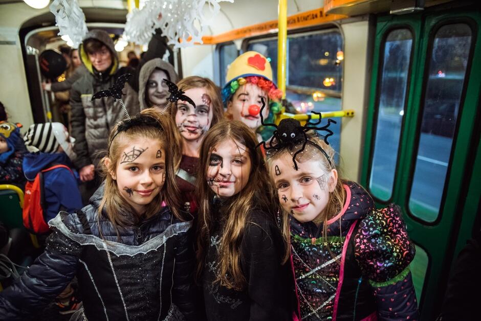 Przejazd halloweenowym tramwajem w Gdańsku