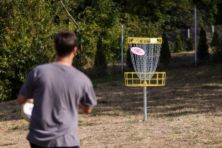 pole do disgolfa na Zboczu