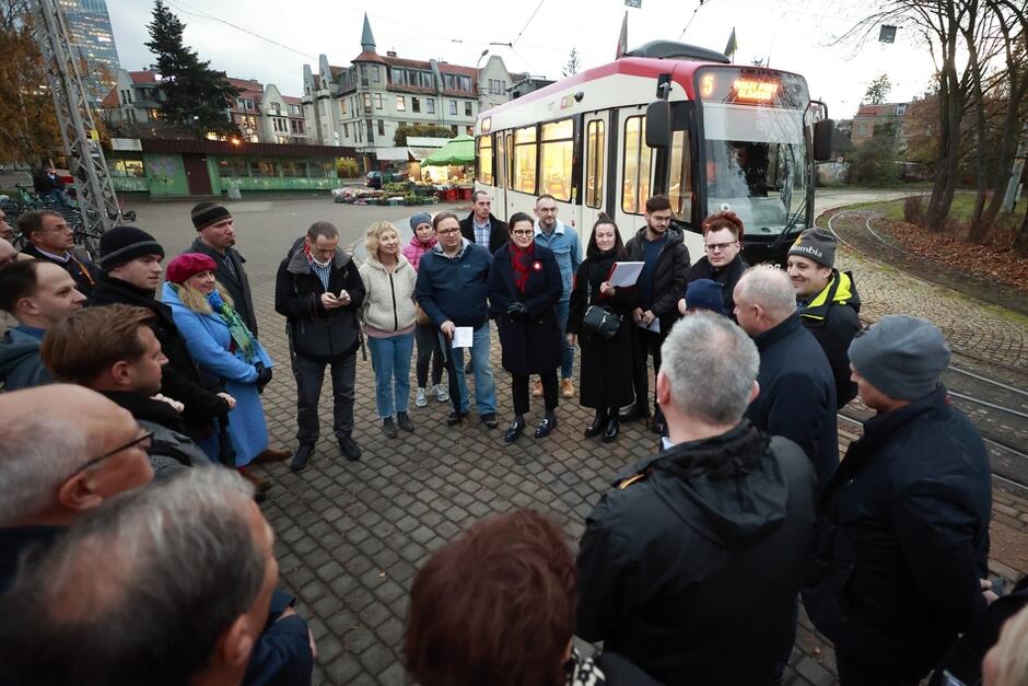 9 listopada odbył się ostatni w tym roku gospodarczy spacer po gdańskiej dzielnicy z udziałem prezydent Gdańska Aleksandry Dulkiewicz