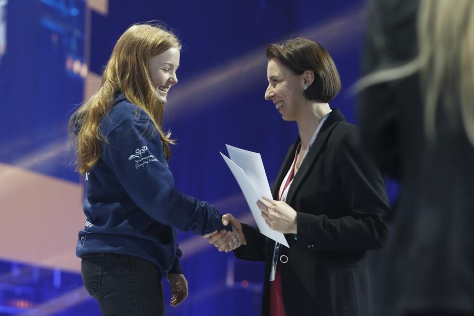 Monika Chabior zastępczyni prezydenta Gdańska, powitała zawodników, a później wręczała nagrody w kilku kategoriach