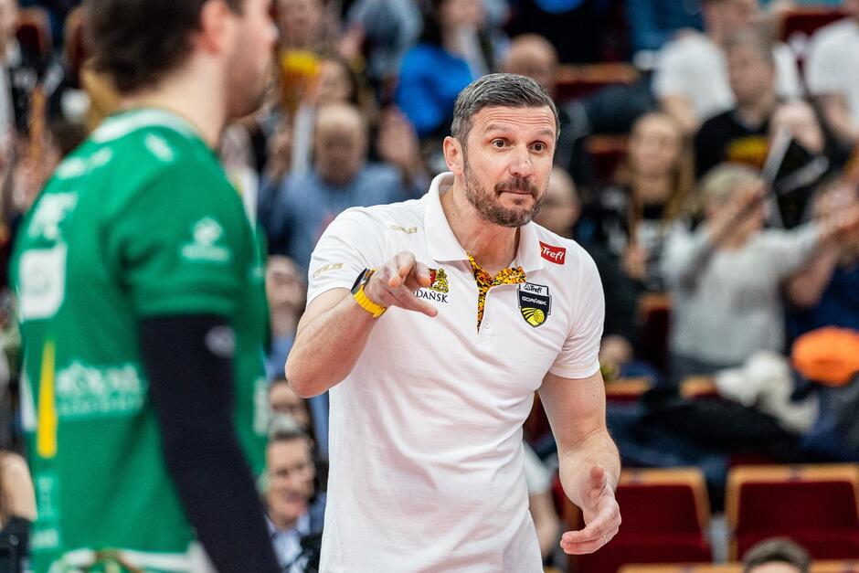 Igor Juricic ist immer noch der Trainer der Trefl-Volleyballer.