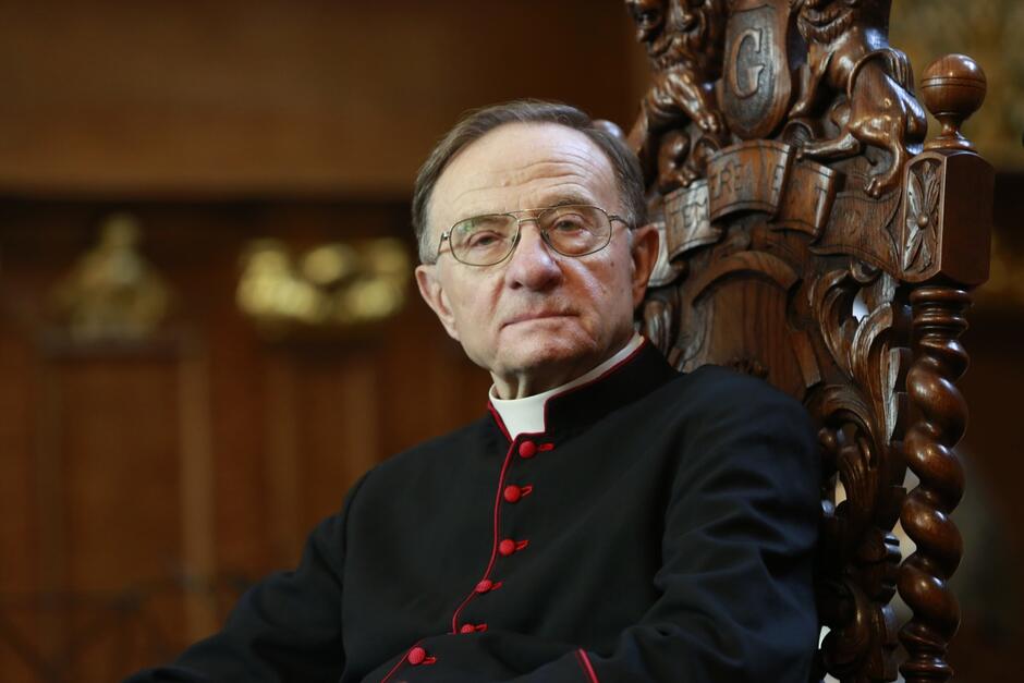 Ksiądz infułat Stanisław Bogdanowicz fot. Bartłomiej Borowczak www gdansk pl