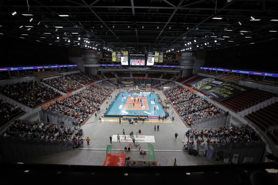 Widok z góry hali sportowej