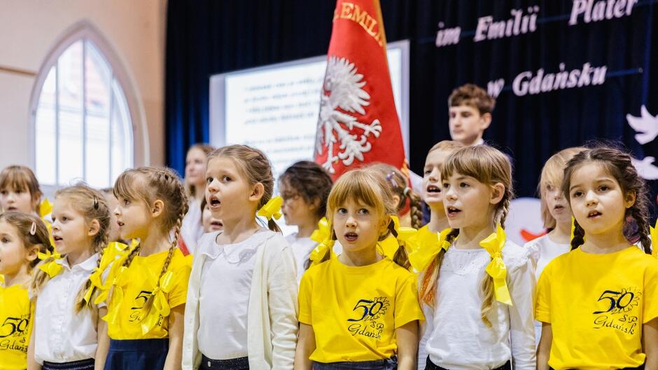 Tę szkołę skończyło dwoje prezydentów Gdańska. Szkoła Podstawowa nr 50 na Osieku ma 65 lat