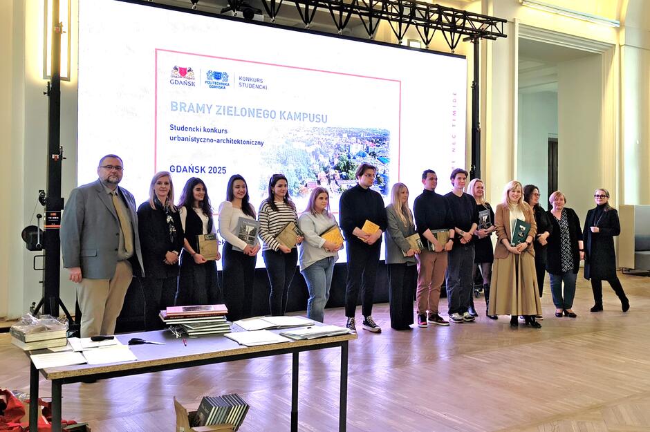 Laureaci konkursu BRAMY ZIELONEGO KAMPUSU