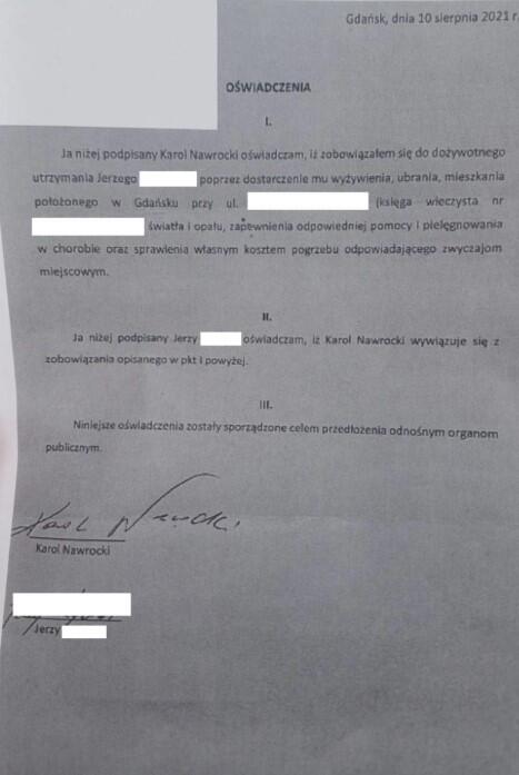 Kartka papieru z oświadczeniem napisanym na maszynie i podpisanym odręcznie