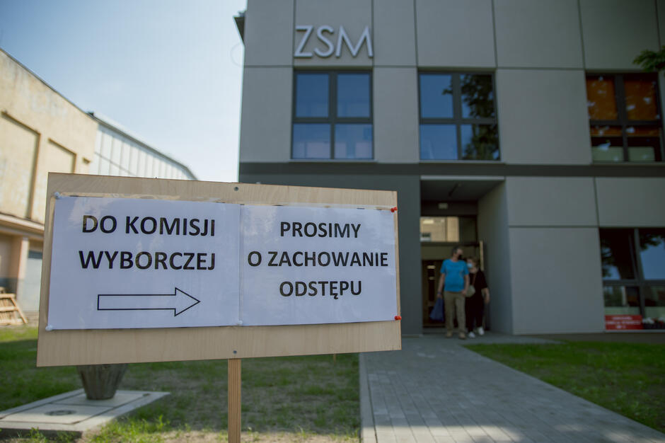 gcm-download-1920-komisje_glosowanie-030-68296633eab3d