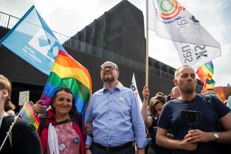 gcm-download-1920-marsz_rownosci-006-68400ea40efff